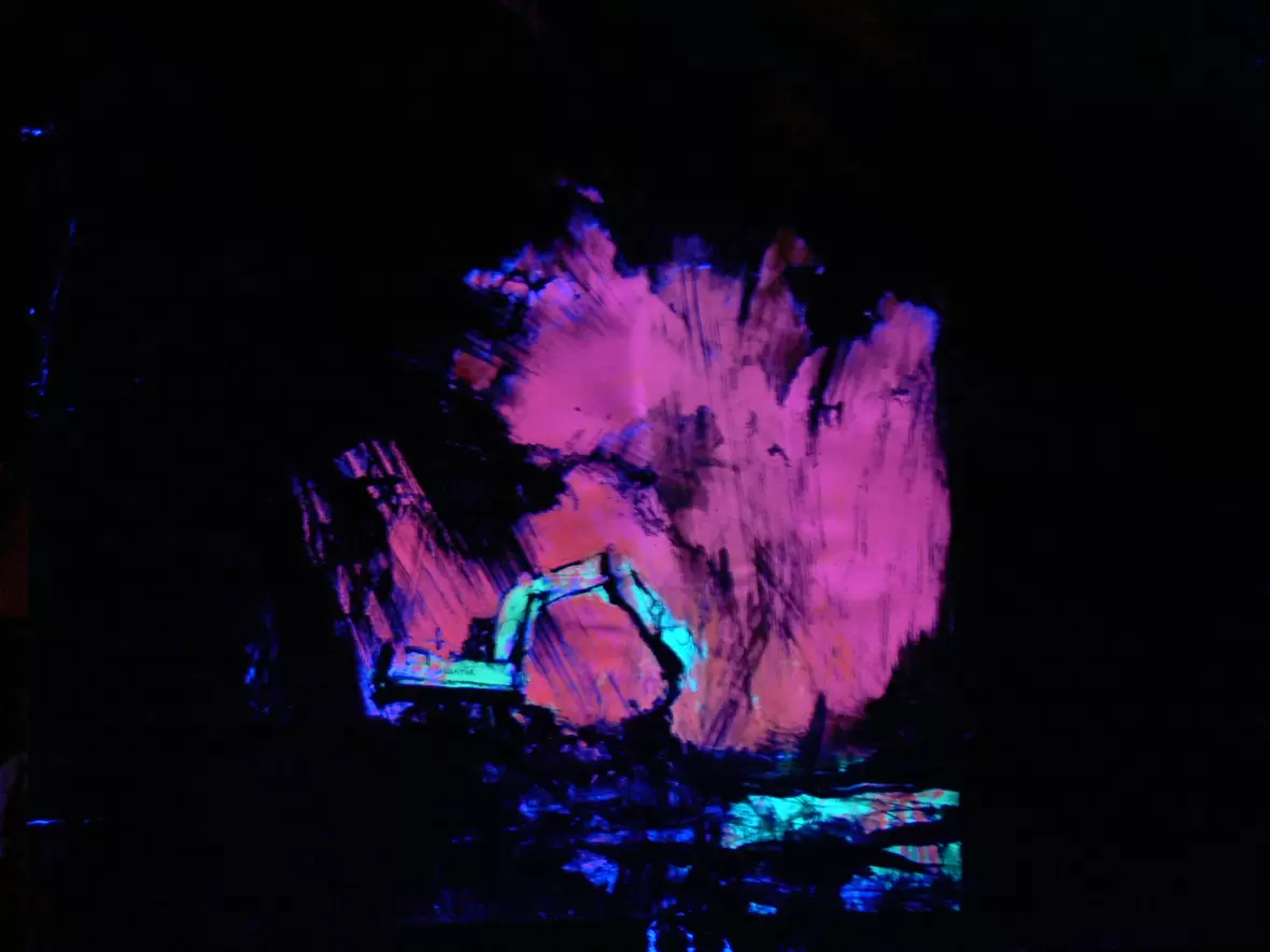 p1100434